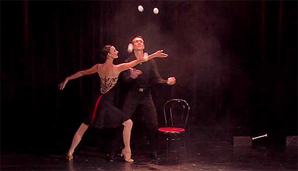 Juggling Tango